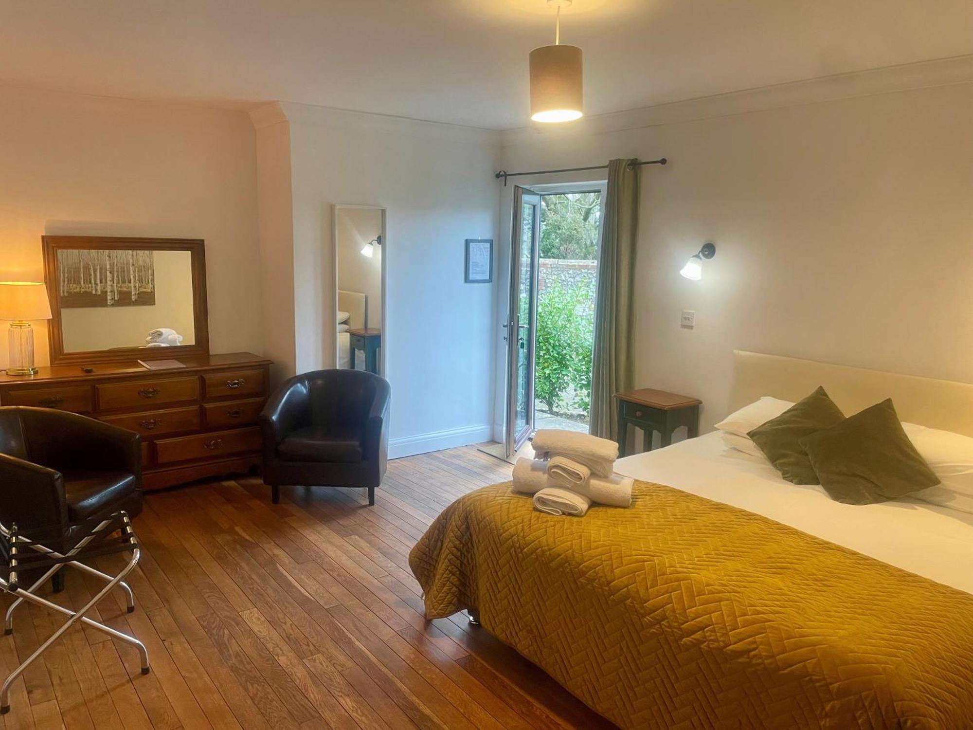 Old Selden Farm B&B Clapham  Екстериор снимка