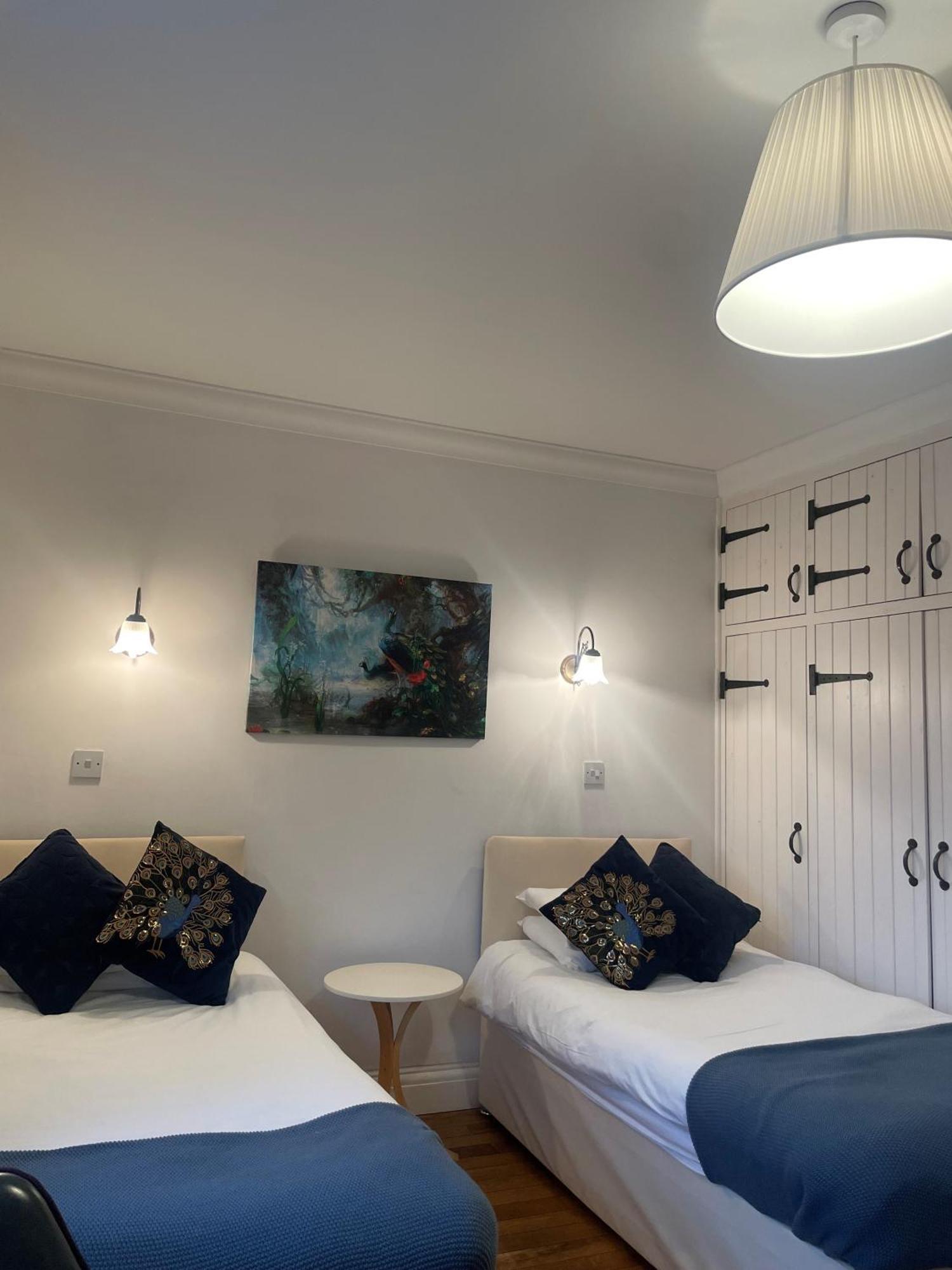 Old Selden Farm B&B Clapham  Екстериор снимка