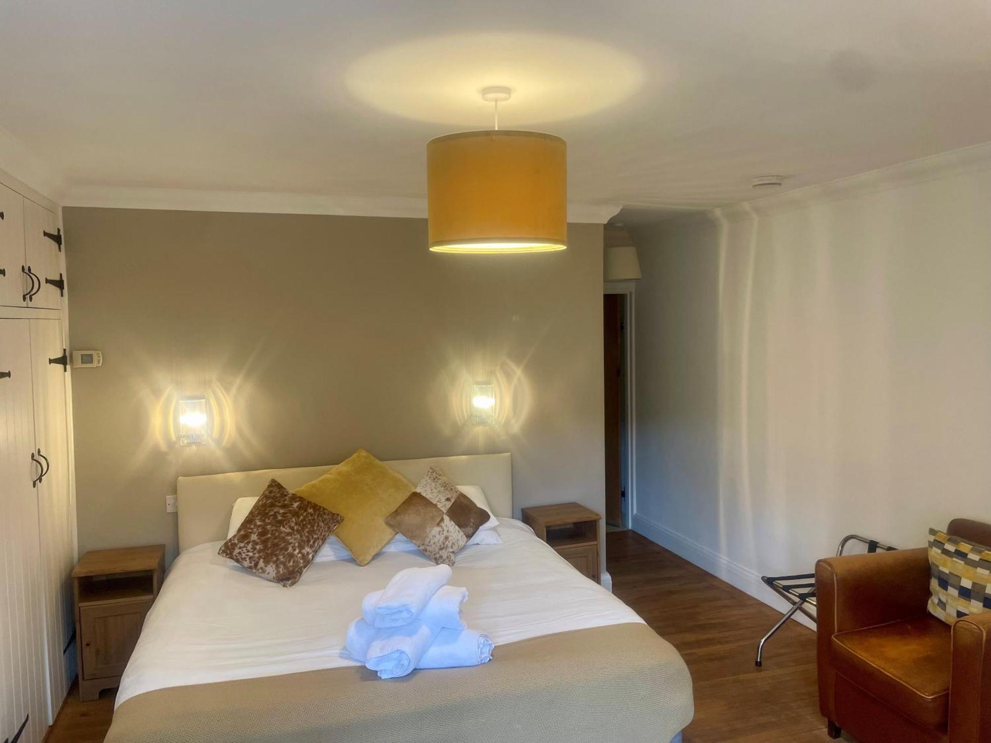 Old Selden Farm B&B Clapham  Екстериор снимка