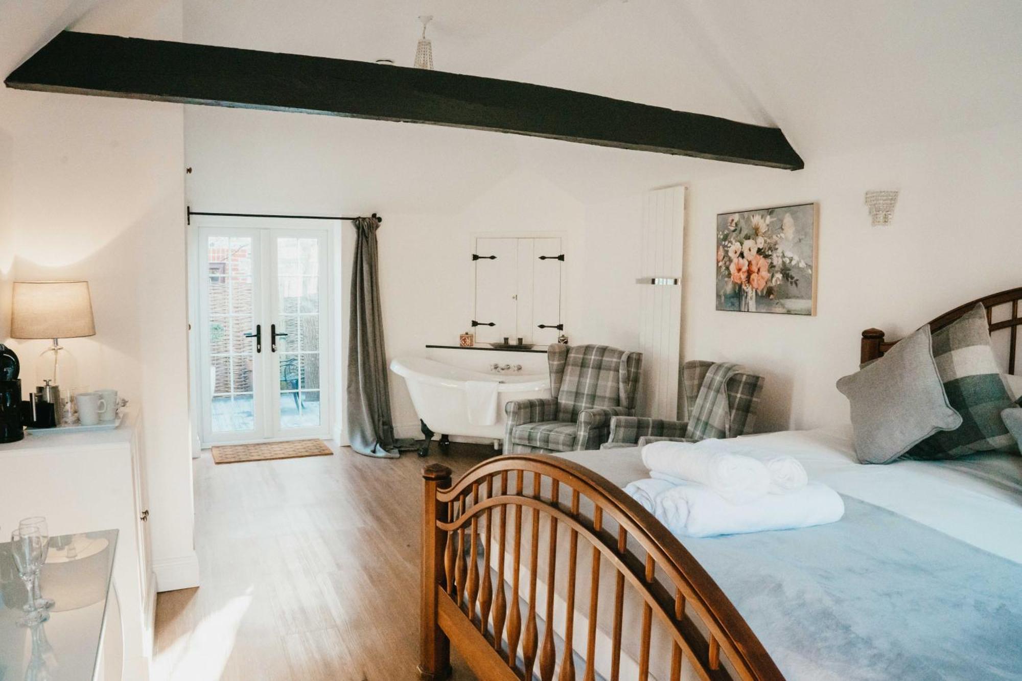 Old Selden Farm B&B Clapham  Екстериор снимка